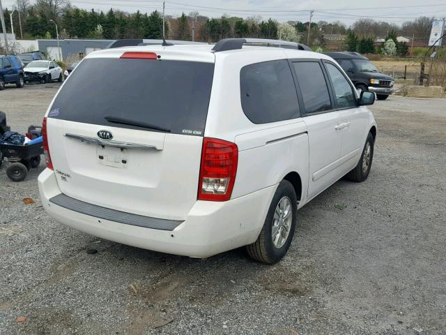 KNDMG4C79B6393820 - 2011 KIA SEDONA LX WHITE photo 4