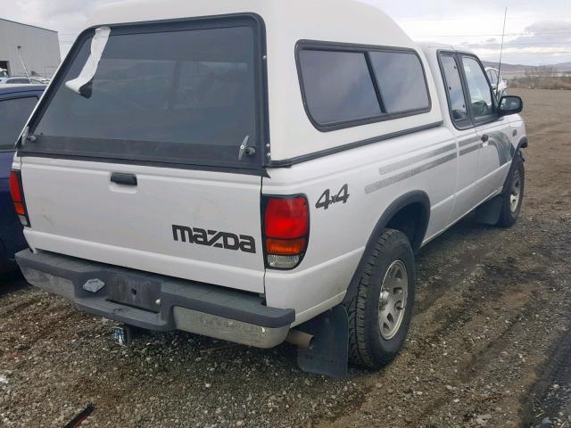 4F4CR17XXSTM12754 - 1995 MAZDA B4000 CAB WHITE photo 4