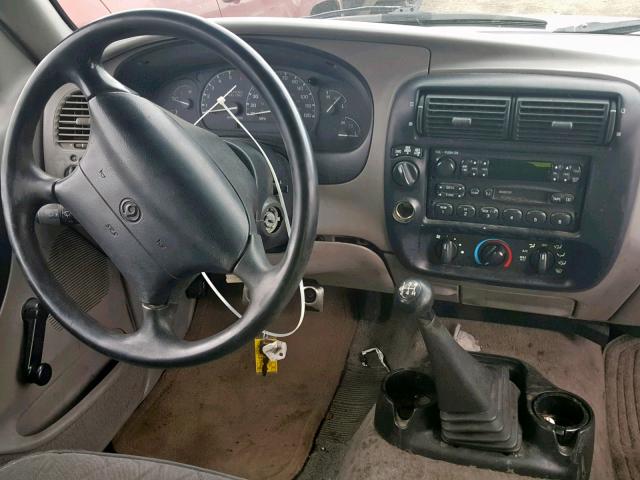 4F4CR17XXSTM12754 - 1995 MAZDA B4000 CAB WHITE photo 9