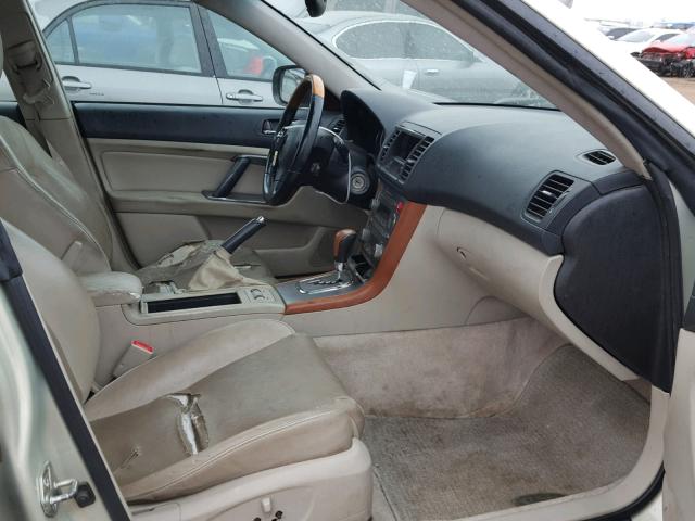 4S4BP86C854335765 - 2005 SUBARU LEGACY OUT GOLD photo 5