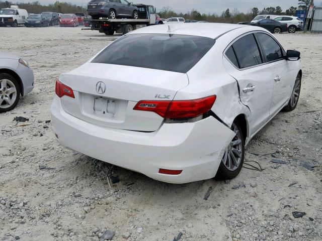 19VDE1F52FE004748 - 2015 ACURA ILX 20 PRE WHITE photo 4