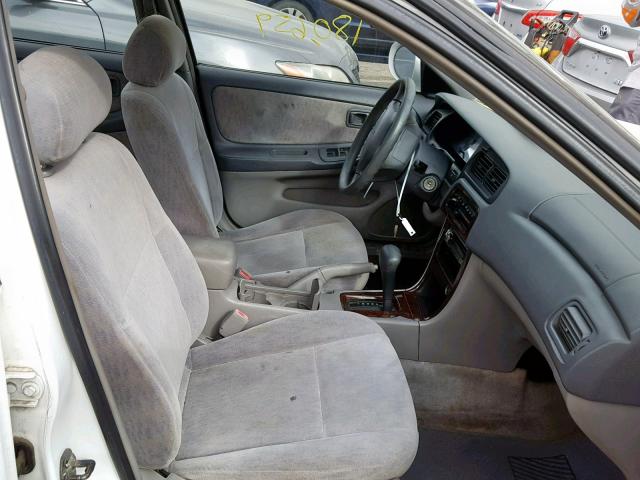 1N4DL01D2WC190925 - 1998 NISSAN ALTIMA XE WHITE photo 5