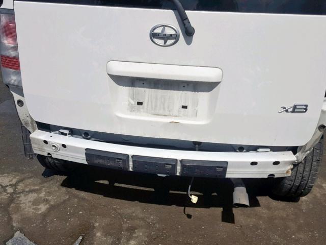 JTLKT324164093246 - 2006 TOYOTA SCION XB 白色 照片 9