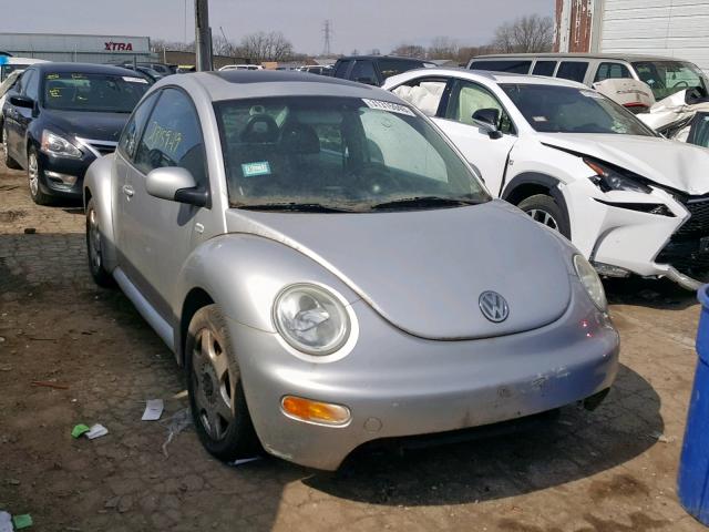 3VWCB21C51M444935 - 2001 VOLKSWAGEN NEW BEETLE Gümüş foto 1