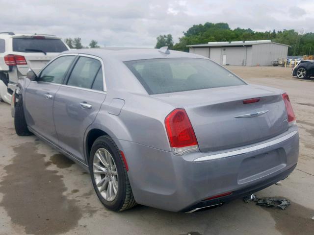 2C3CCAEG8GH212171 - 2016 CHRYSLER 300C SILVER photo 3