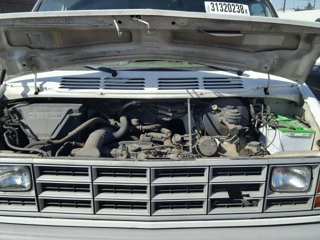 2B7HB21Y1LK754413 - 1990 DODGE RAM VAN B2 WHITE photo 7