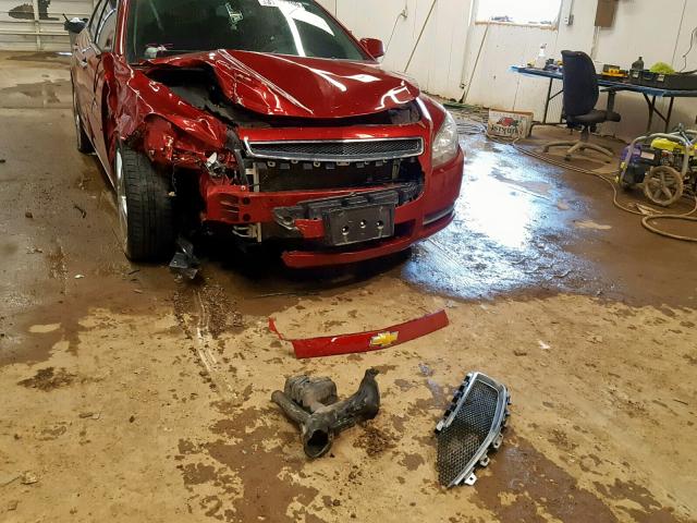 1G1ZC5E05CF256794 - 2012 CHEVROLET MALIBU 1LT 红色 照片 9