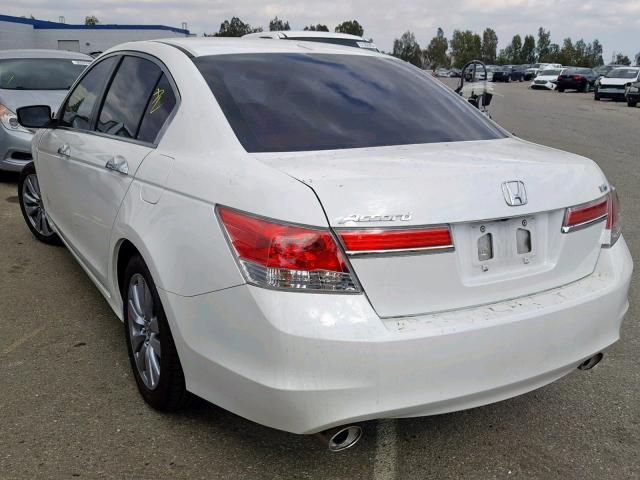 1HGCP3F8XCA042408 - 2012 HONDA ACCORD EXL WHITE photo 3