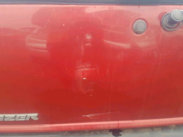 1GNDT13W91K219096 - 2001 CHEVROLET BLAZER RED photo 9