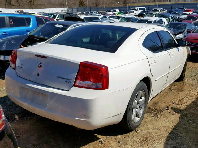 2B3CA3CV3AH228916 - 2010 DODGE CHARGER SX WHITE photo 4