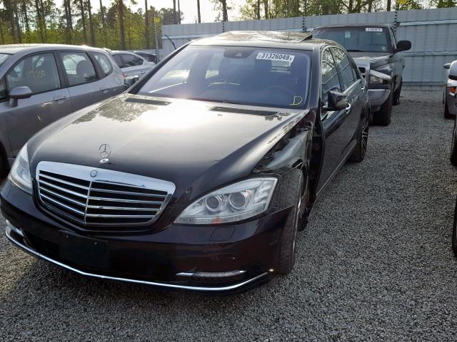 WDDNG7BB9BA399938 - 2011 MERCEDES-BENZ S 550 BLACK photo 2