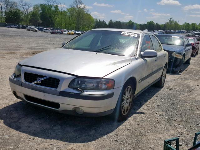 YV1RS61T232271044 - 2003 VOLVO S60 SILVER photo 2