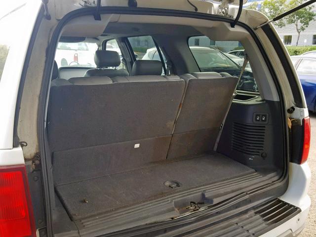 5LMFU28R84LJ08182 - 2004 LINCOLN NAVIGATOR Gümüş foto 9