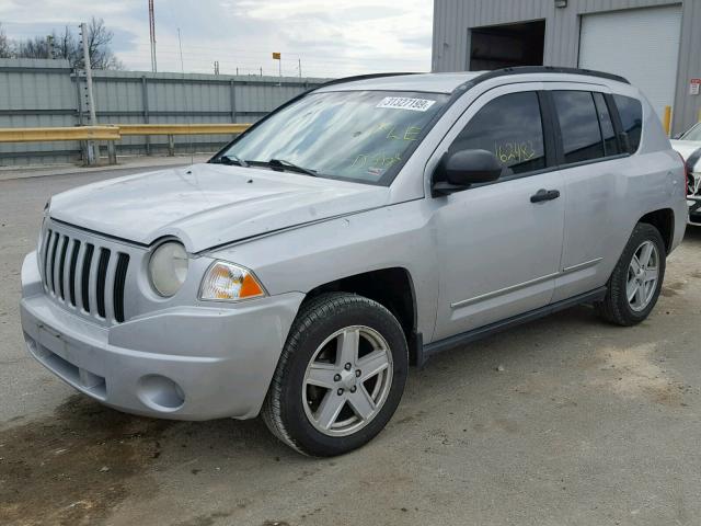 1J8FF47W78D677487 - 2008 JEEP COMPASS SP SILVER photo 2