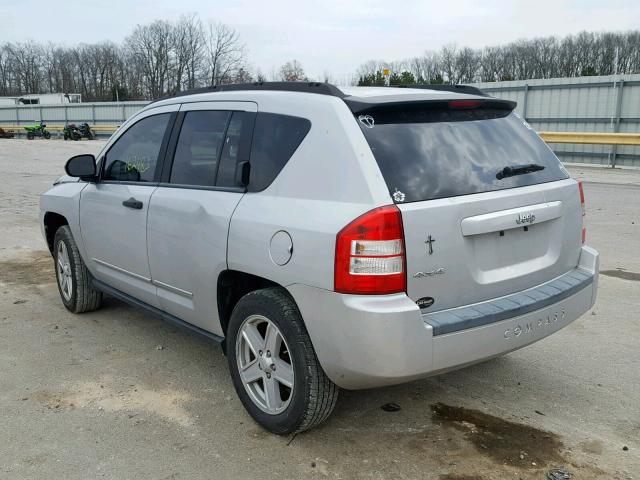 1J8FF47W78D677487 - 2008 JEEP COMPASS SP SILVER photo 3