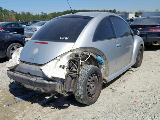 3VWCD31C34M412506 - 2004 VOLKSWAGEN NEW BEETLE Gümüş foto 4
