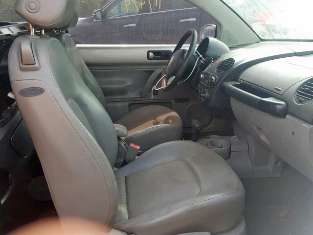 3VWCD31C34M412506 - 2004 VOLKSWAGEN NEW BEETLE Gümüş foto 5