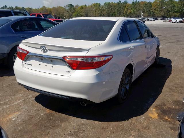 4T1BF1FK2FU094935 - 2015 TOYOTA CAMRY LE WHITE photo 4