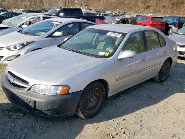 1N4DL01D0YC149633 - 2000 NISSAN ALTIMA XE SILVER photo 2