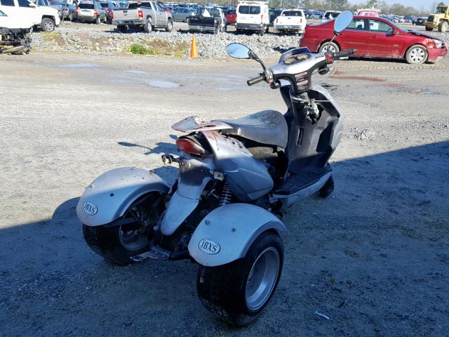 L37LMGFV9FZ010485 - 2015 ZHEN TRIKE GRAY photo 4