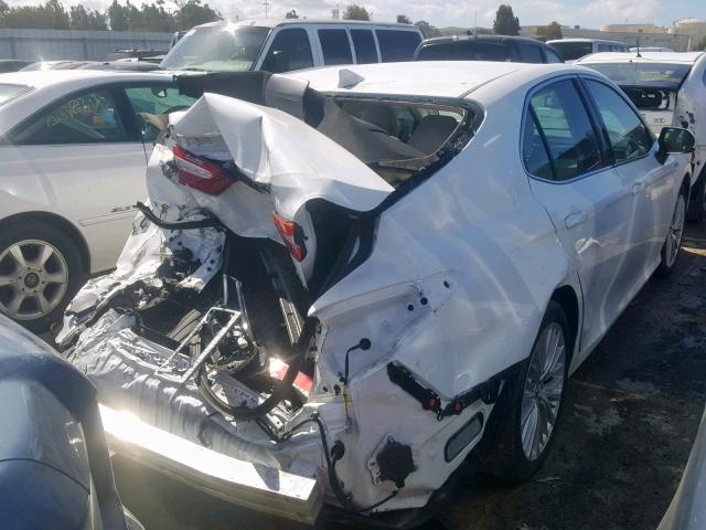 4T1B21HK5JU002797 - 2018 TOYOTA CAMRY HYBR WHITE photo 4