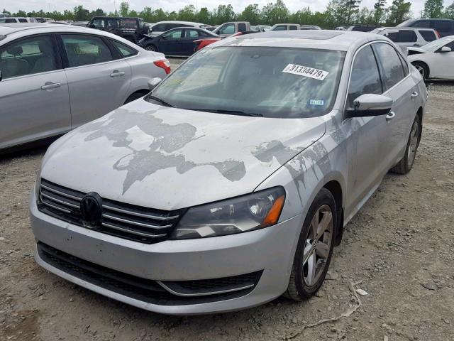 1VWBH7A36DC010522 - 2013 VOLKSWAGEN PASSAT SE SILVER photo 2