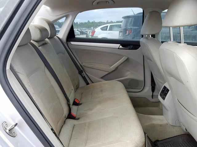 1VWBH7A36DC010522 - 2013 VOLKSWAGEN PASSAT SE SILVER photo 6