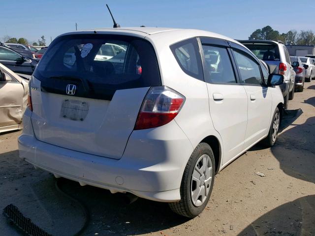 JHMGE8H38DC077134 - 2013 HONDA FIT WHITE photo 4