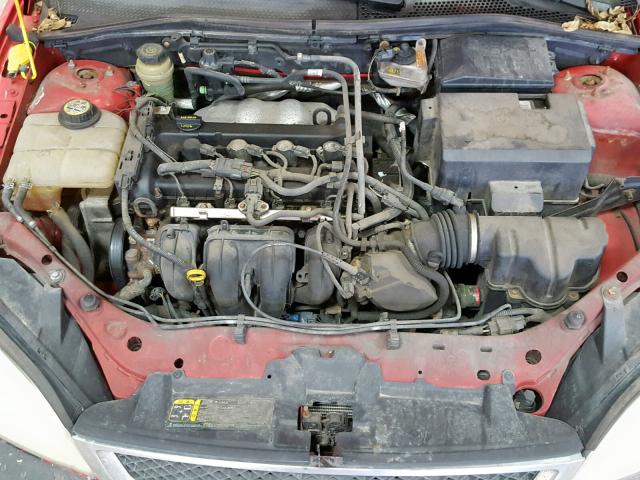 3FAFP37N55R135366 - 2005 FORD FOCUS ZX5 RED photo 7