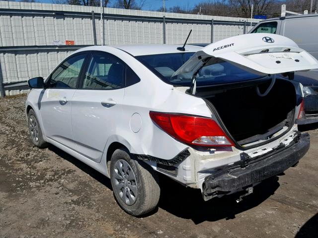 KMHCT4AE3HU241573 - 2017 HYUNDAI ACCENT SE WHITE photo 3