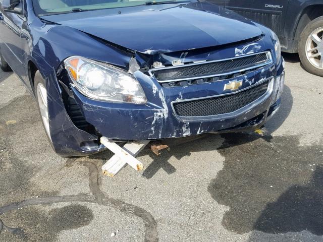 1G1ZB5EB2AF313454 - 2010 CHEVROLET MALIBU LS BLUE photo 9