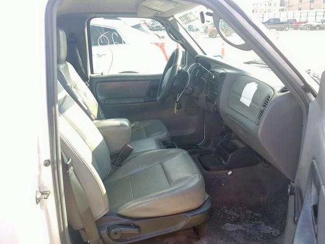 1FTKR1AD1APA18862 - 2010 FORD RANGER WHITE photo 5