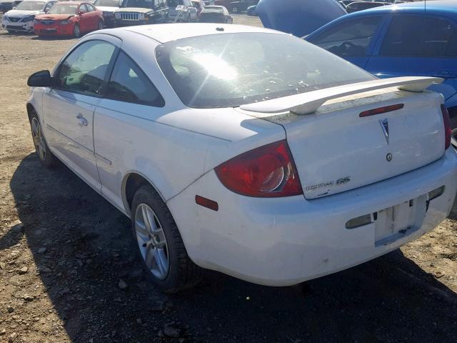 1G2AL15F877224671 - 2007 PONTIAC G5 WHITE photo 3