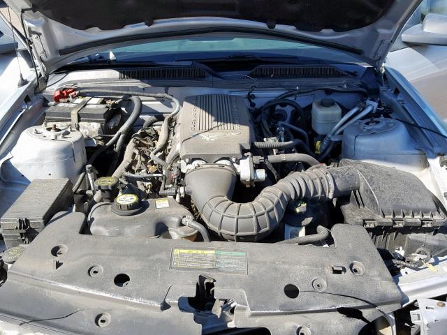 1ZVFT82H375305859 - 2007 FORD MUSTANG GT SILVER photo 7