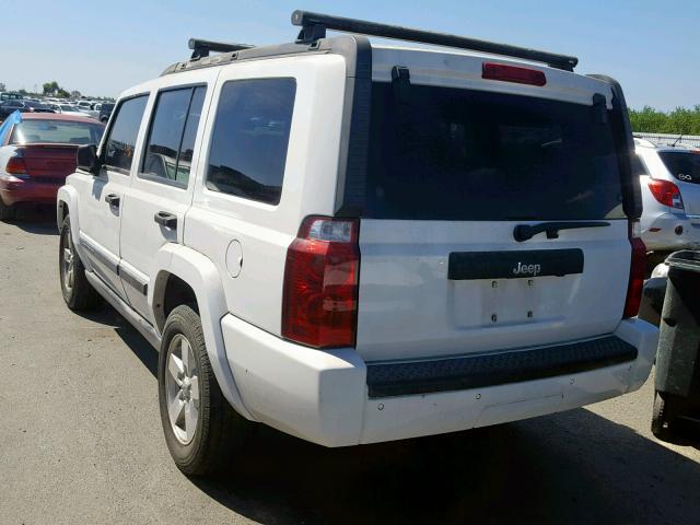 1J8HH48K06C349250 - 2006 JEEP COMMANDER WHITE photo 3