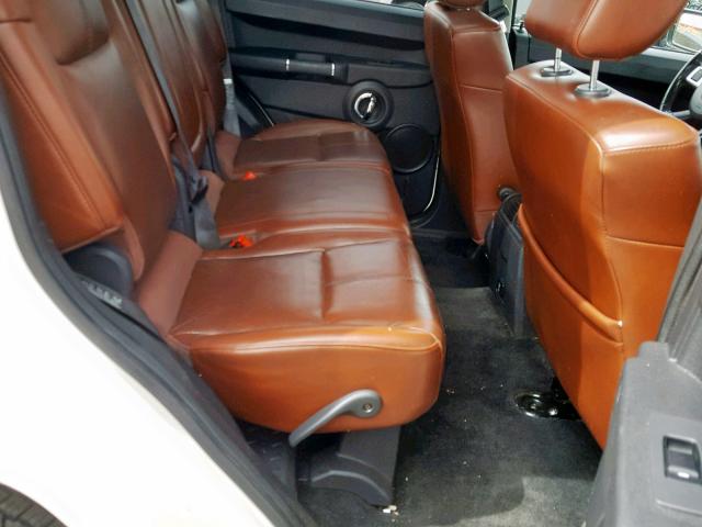 1J8HH58208C117076 - 2008 JEEP COMMANDER WHITE photo 6