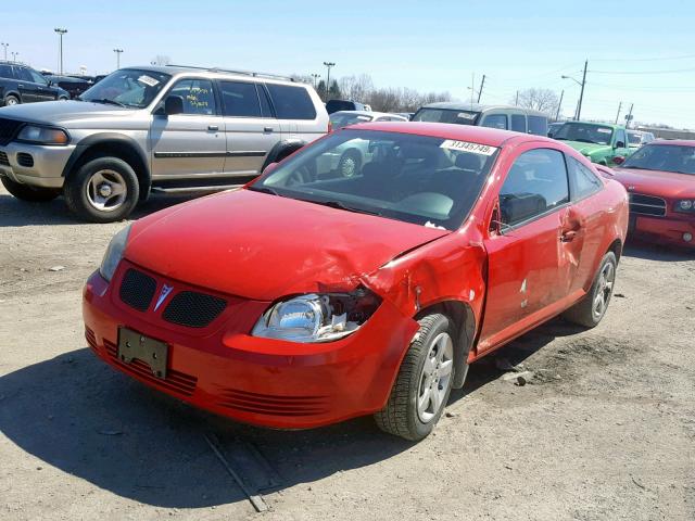 1G2AS18H597263267 - 2009 PONTIAC G5 RED photo 2