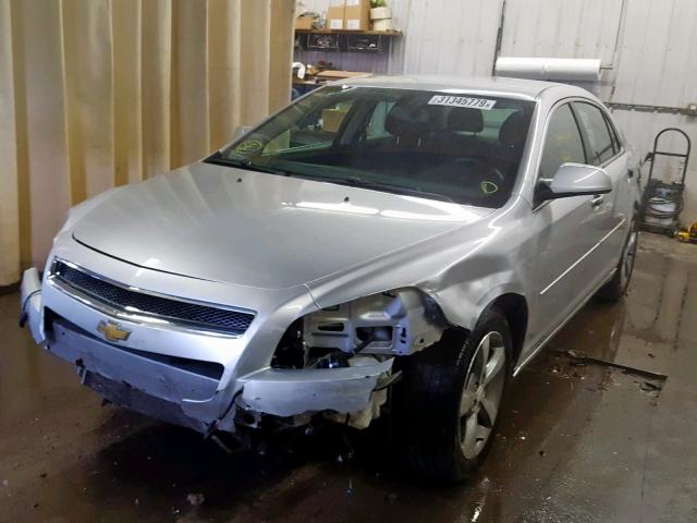 1G1ZC5EU0CF272114 - 2012 CHEVROLET MALIBU 1LT SILVER photo 2