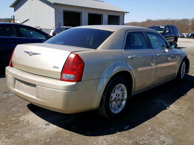 2C3KA43RX7H604897 - 2007 CHRYSLER 300 GOLD photo 4