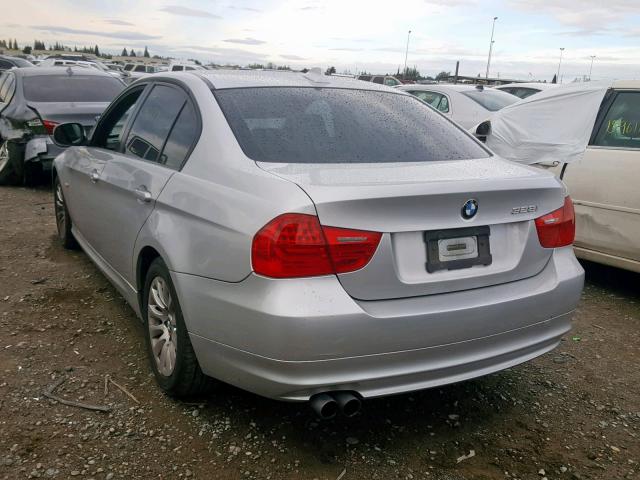 WBAPH535X9A435947 - 2009 BMW 328 I SULE SILVER photo 3