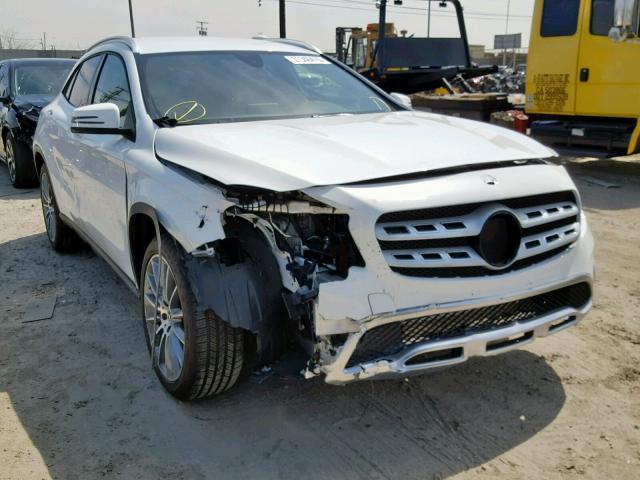 WDCTG4EB8JJ512069 - 2018 MERCEDES-BENZ GLA 250 WHITE photo 1