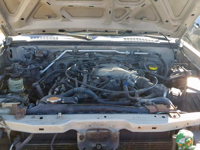 1N6ED27Y71C336968 - 2001 NISSAN FRONTIER C SILVER photo 7