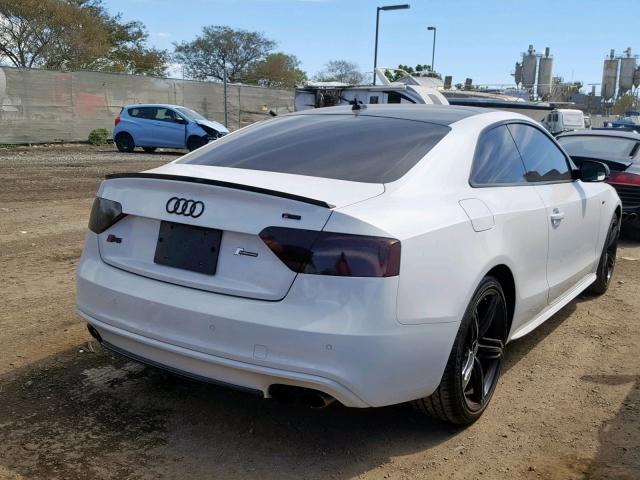 WAUCGAFR0DA040466 - 2013 AUDI S5 PREMIUM WHITE photo 4