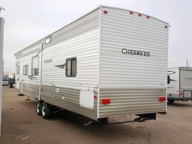 4X4TCKR23CX113130 - 2012 WILDWOOD CHEROKEE WHITE photo 3