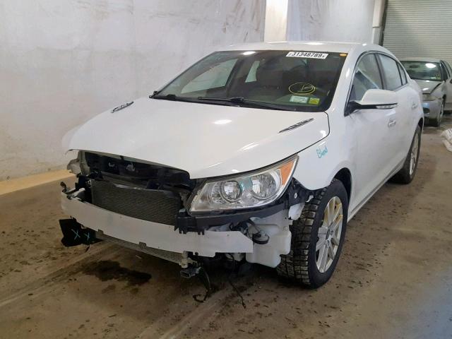 1G4GC5E36DF291379 - 2013 BUICK LACROSSE WHITE photo 2