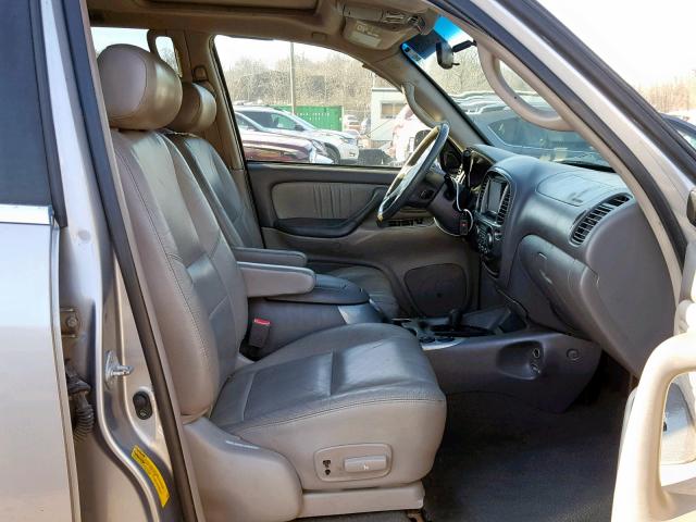 5TDBT48A31S019466 - 2001 TOYOTA SEQUOIA LI GRAY photo 5