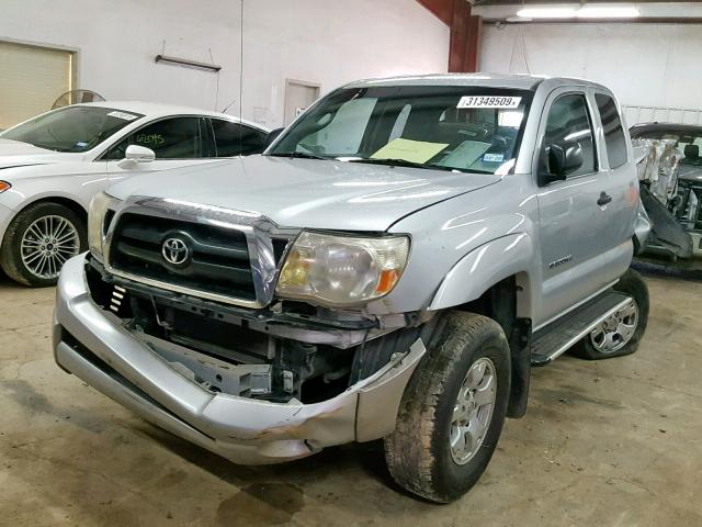 5TETU62N18Z477562 - 2008 TOYOTA TACOMA PRE SILVER photo 2