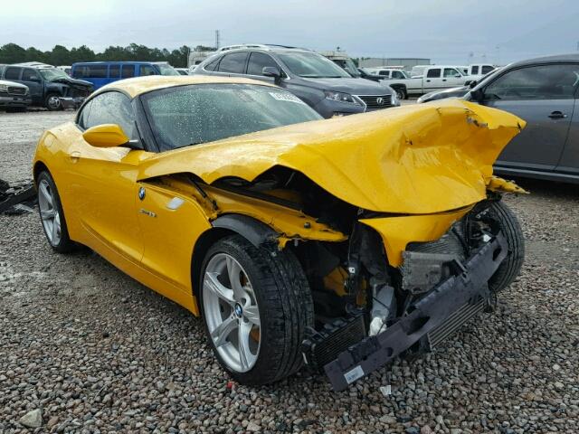 WBALM7C55DE385241 - 2013 BMW Z4 SDRIVE3 YELLOW photo 1
