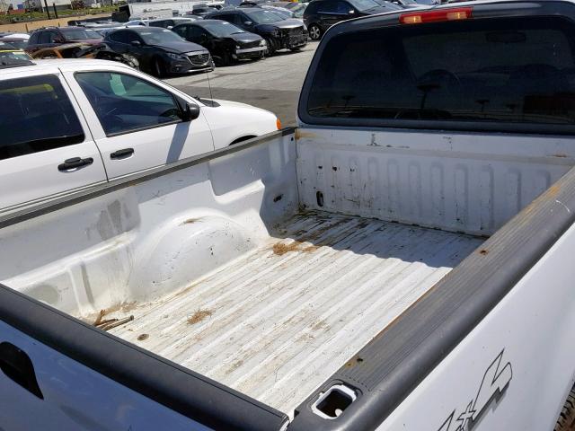 2FTRF18W54CA93908 - 2004 FORD F-150 HERI WHITE photo 6