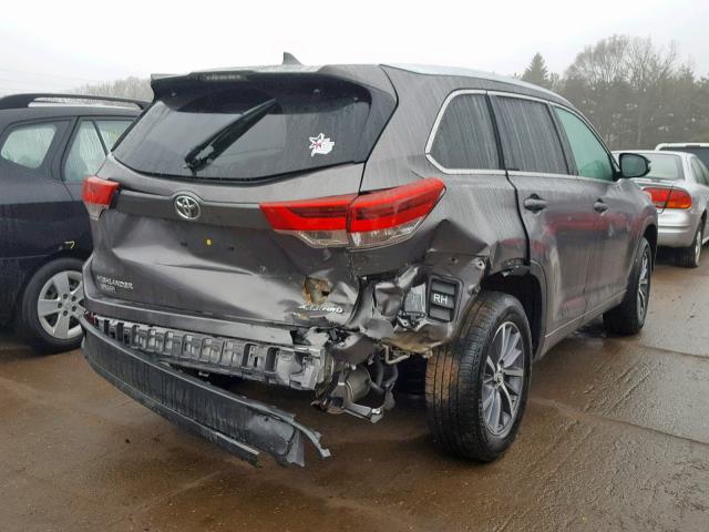 5TDJZRFH4JS820303 - 2018 TOYOTA HIGHLANDER GRAY photo 4